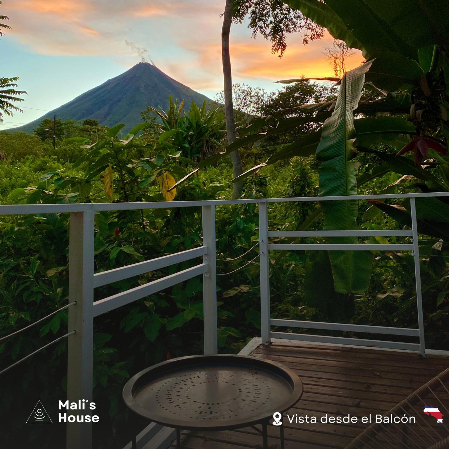 Hotel Mali'S House La Fortuna Exterior foto